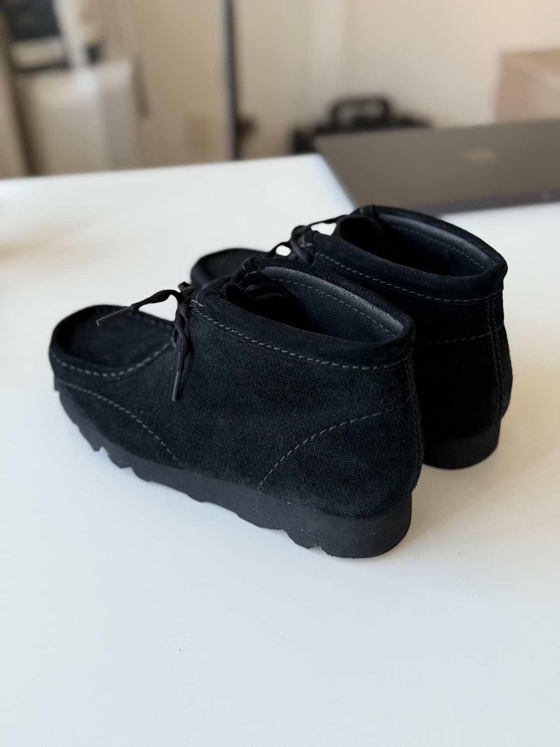 포스트아카이브팩션 클락스 왈라비 블랙 270 새상품 상품이미지4