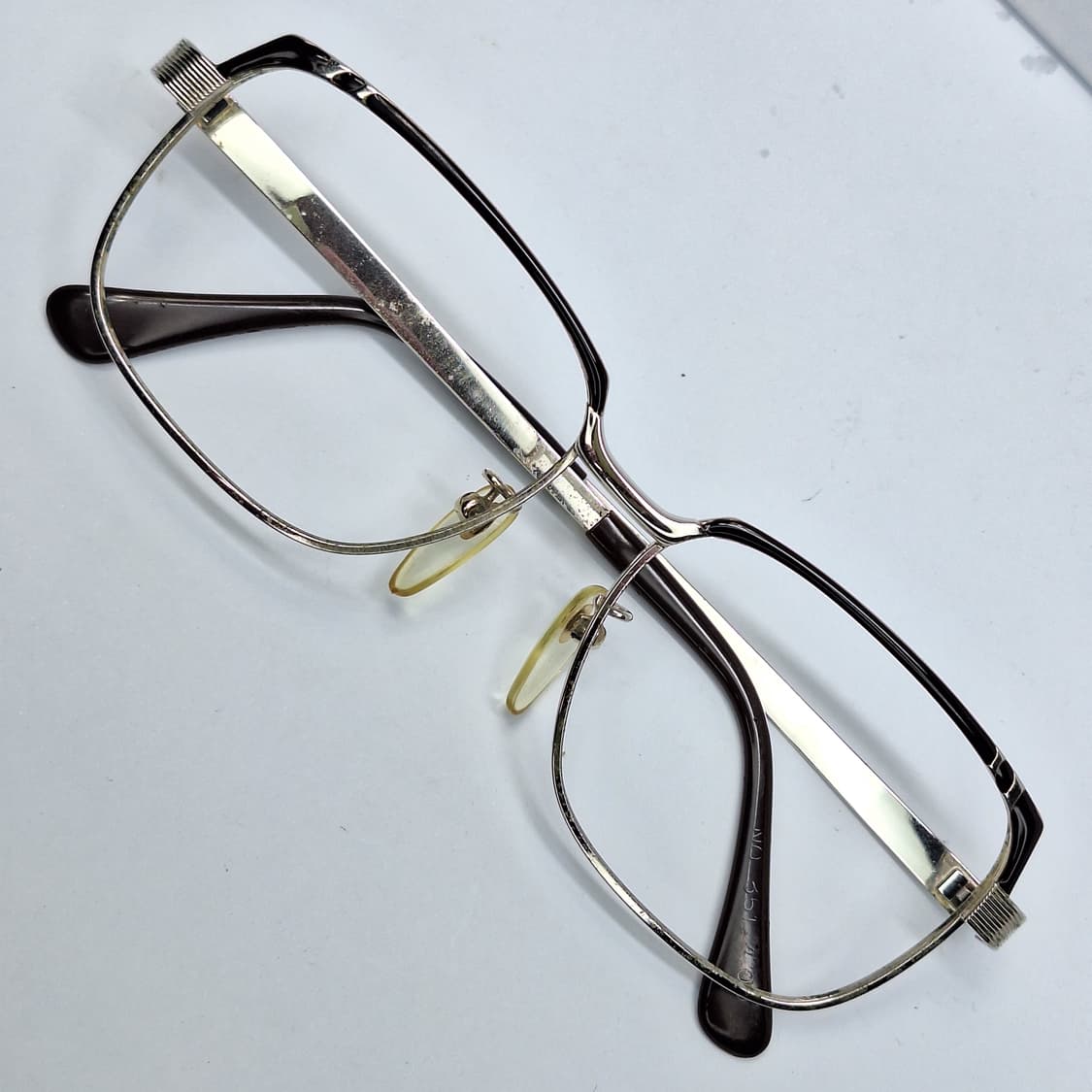 90s 일본 빈티지 no.351 메탈 엠보싱 브로우 디자인 안경테 52m 상품이미지1