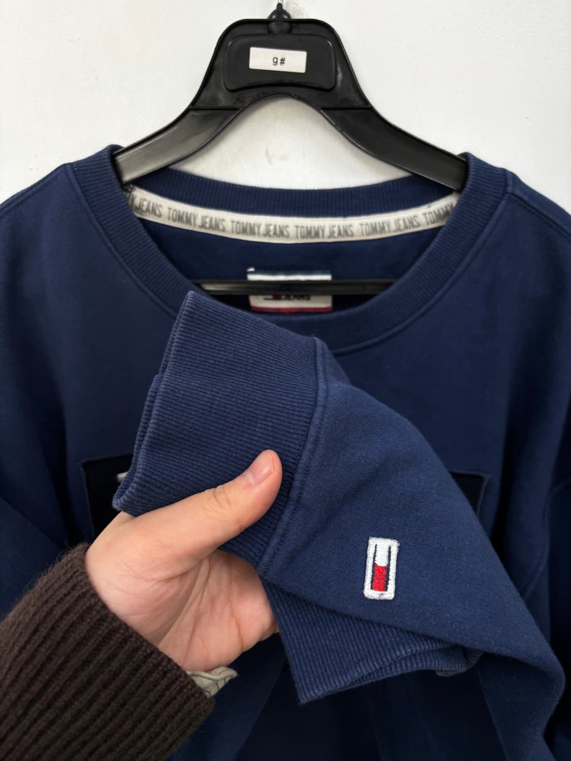 타미힐피거 로고자수 맨투맨 상품이미지3