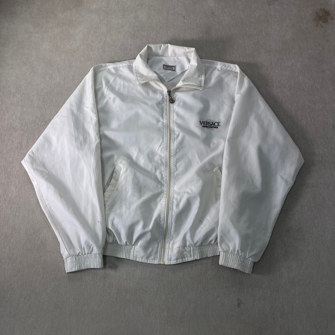 100 베르사체 진스 꾸뛰르 빅로고 바람막이 자켓 상품이미지2