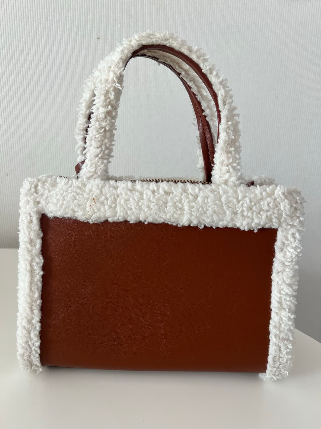 페드로 퍼 트리밍 미니백 상품이미지3