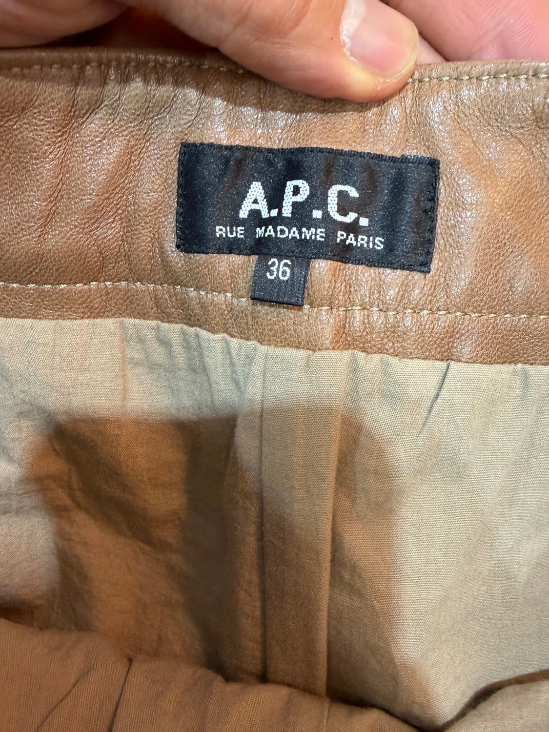 A.P.C. 아페쎄 양가죽 숏팬츠 36  상품이미지4