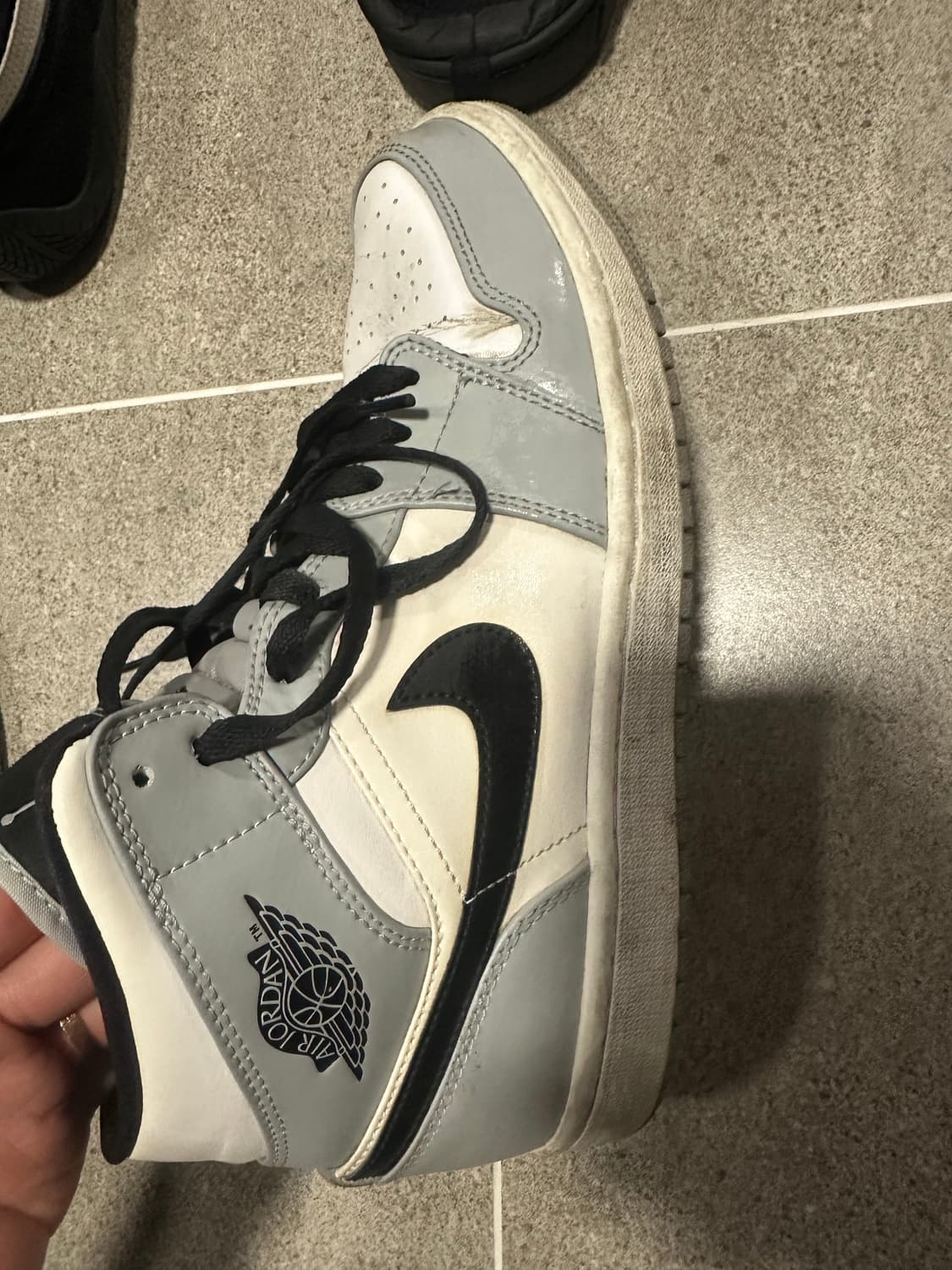 조던 1 미드 라이트 스모크그레이 상품이미지1