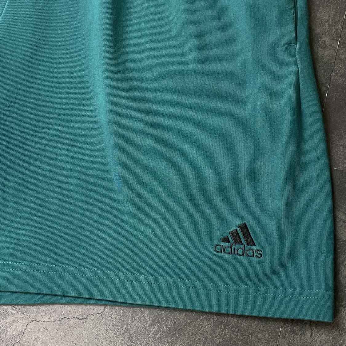 ADIDAS 아디다스 틸그린 밴딩 스웨트 하프팬츠 A01206 상품이미지5
