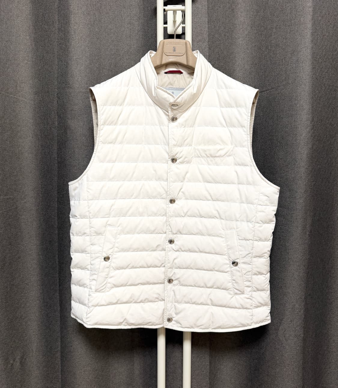 브루넬로 쿠치넬리 / 신상 구스패딩 조끼 / XL 105 이상 (새상품) 상품이미지1