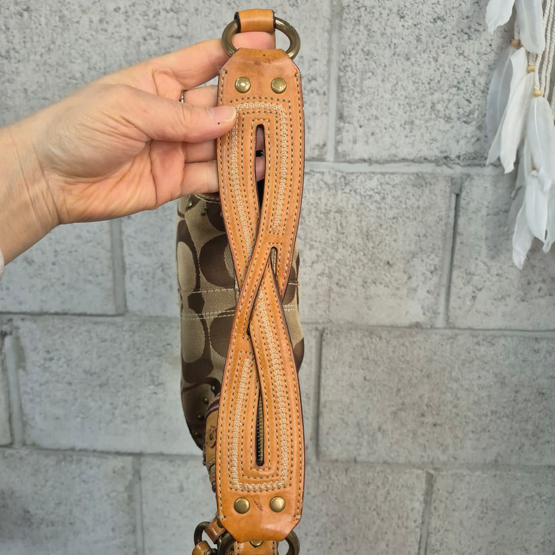 코치 시그니처 크로와상 호보백 상품이미지8