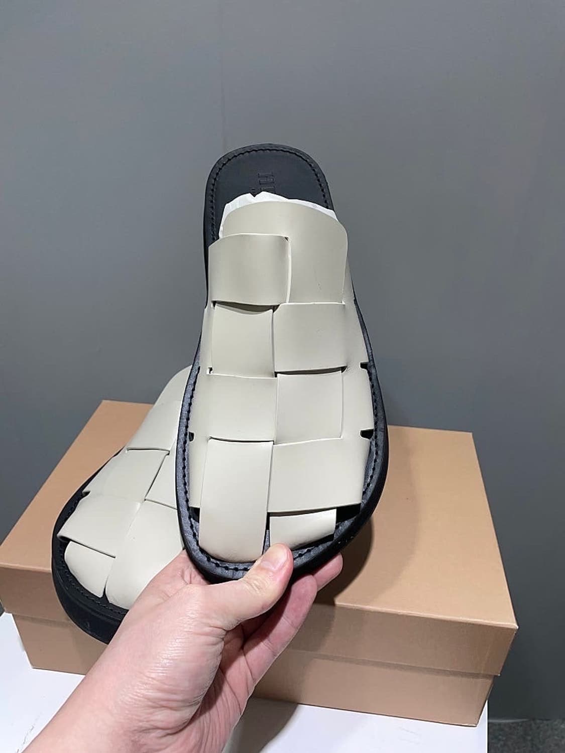 (정품/새상품) 헤레우 남성 커스타드 레더 디라 뮬 샌들 상품이미지1