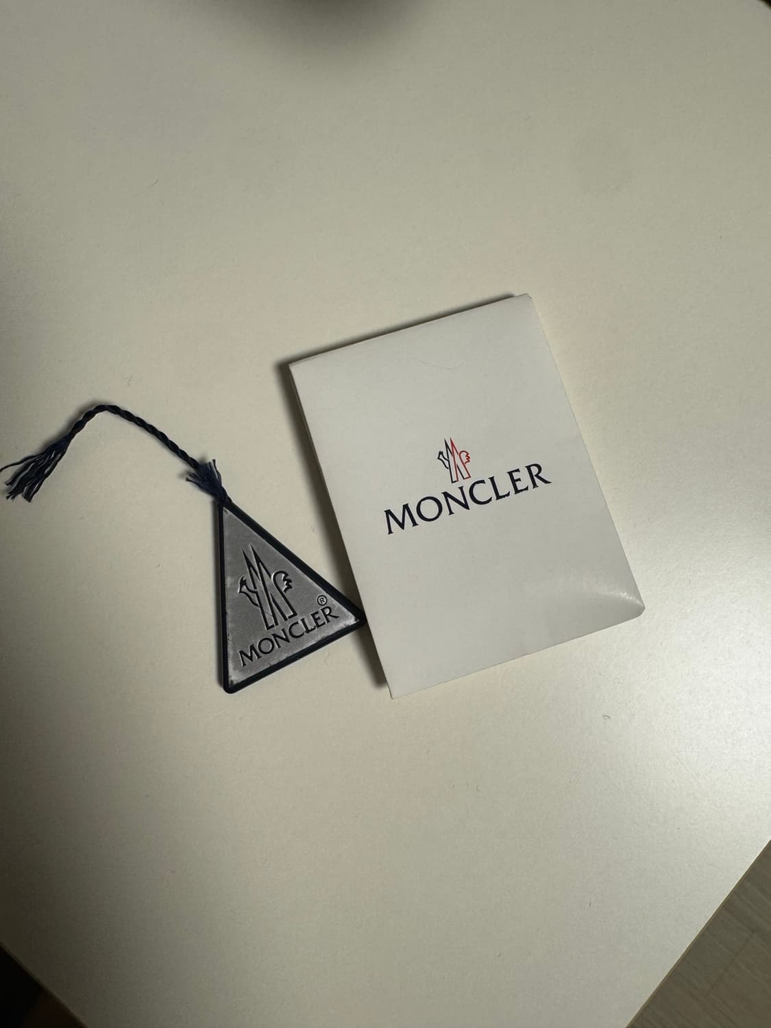 [4] 몽클레어 룰 쇼트 패딩 블랙 Lule 상품이미지7