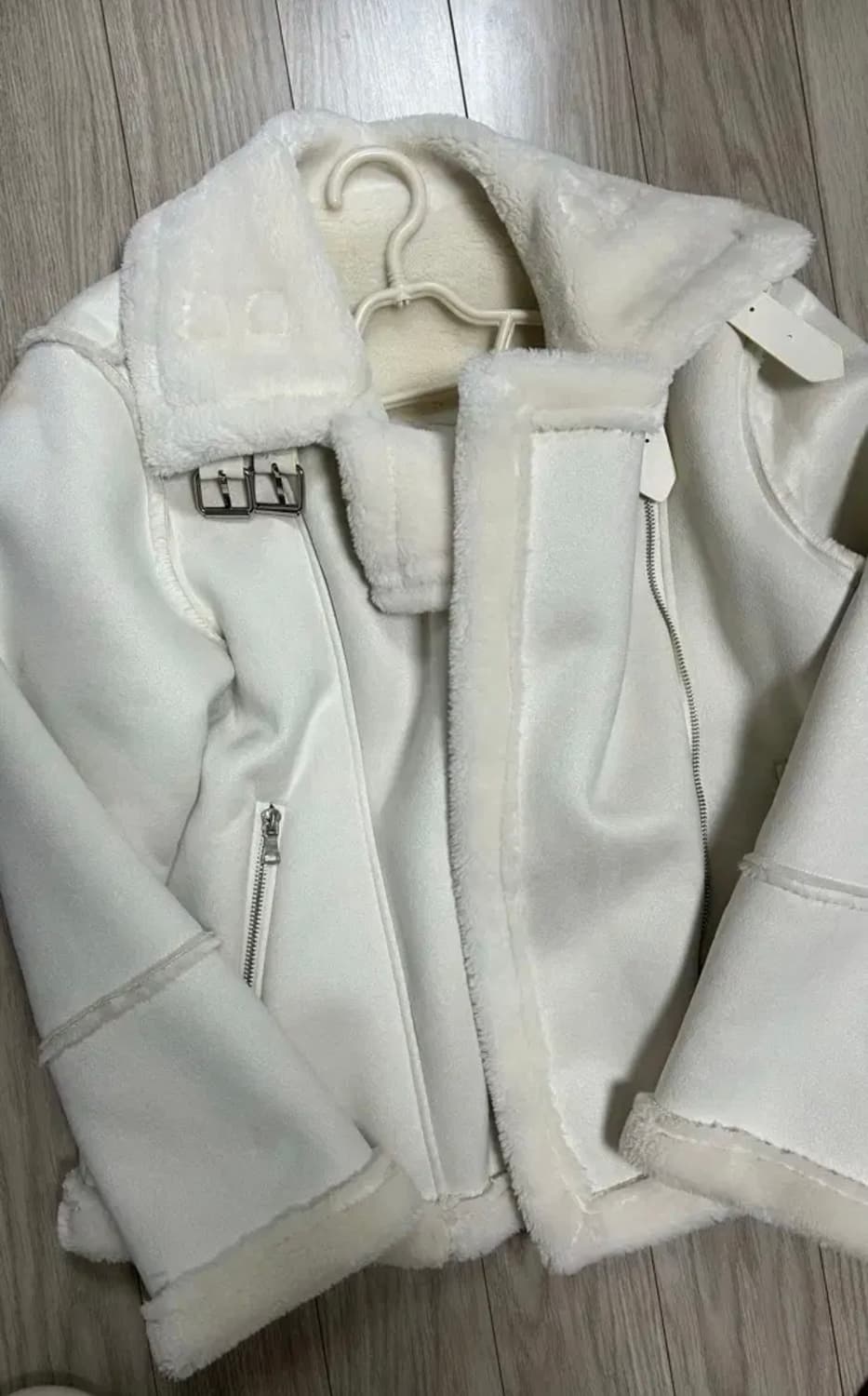 아이보리 무스탕 상품이미지1