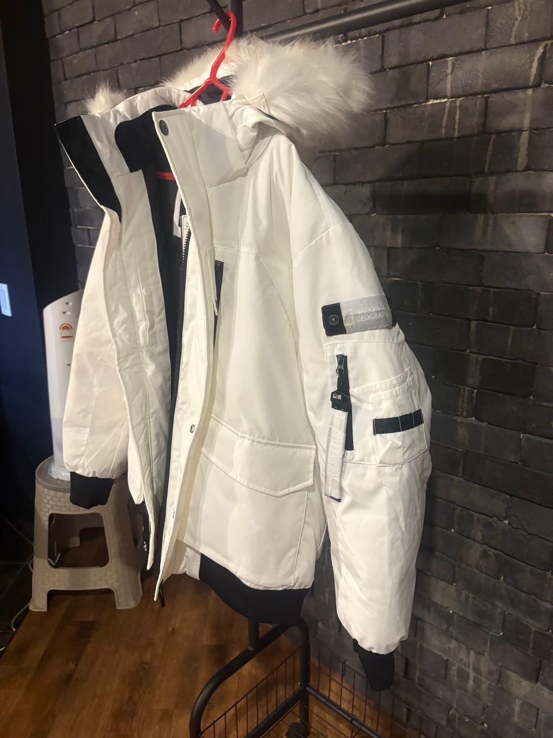 [새상품/110] 네셔널지오그래픽 타루가패딩 40%이상할인판매 상품이미지3