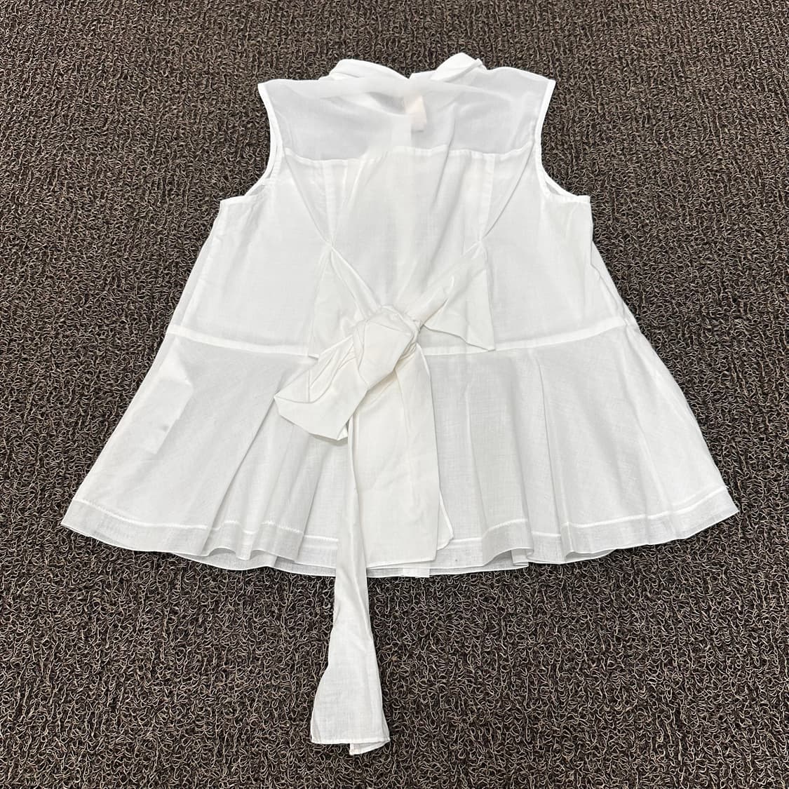 [새상품] O2nd 오즈세컨 여성 민소매 블라우스 정가 218000원  상품이미지6