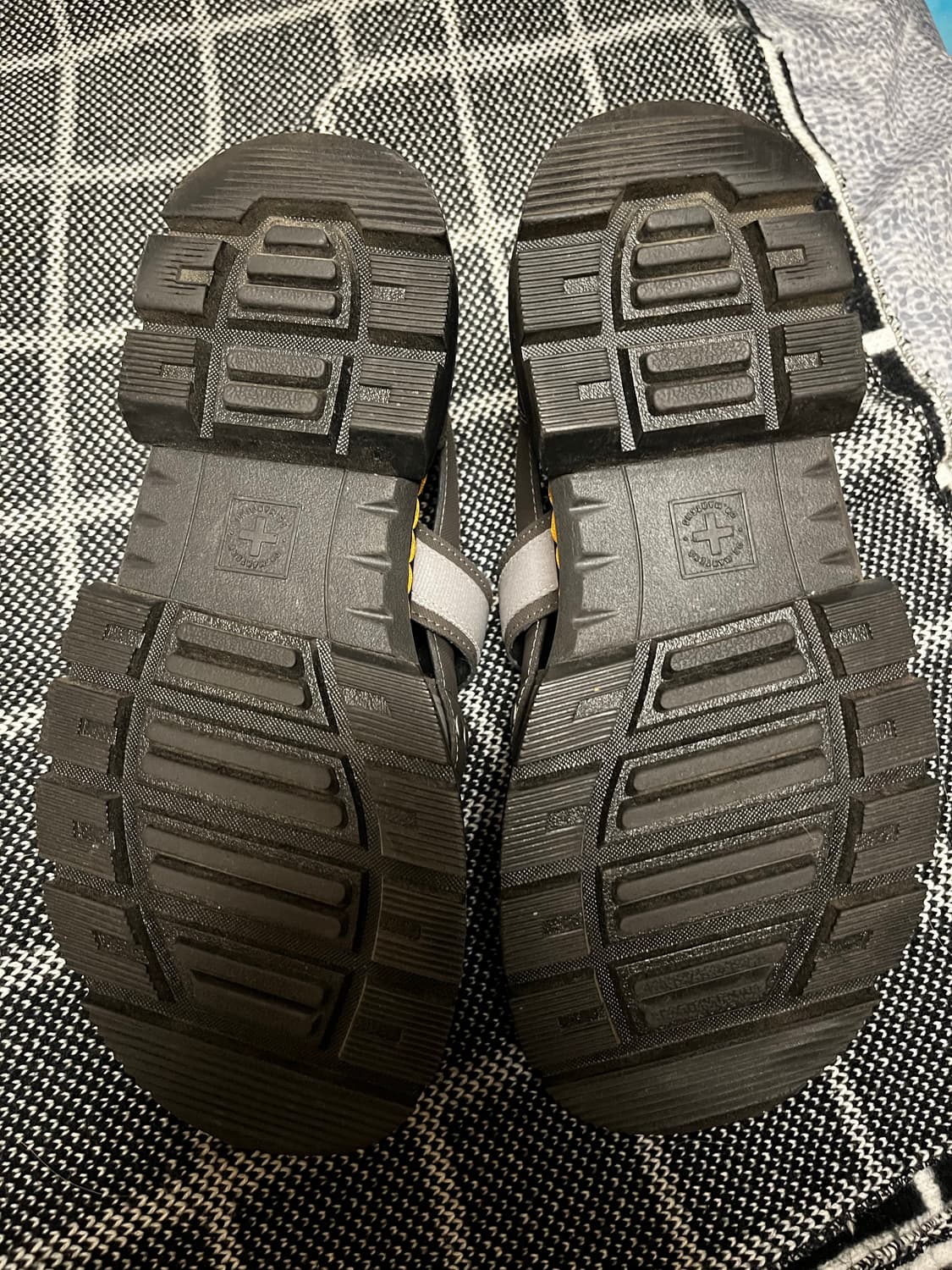 닥터마틴 피어슨2 그레이 250사이즈 (uk6) 상품이미지5