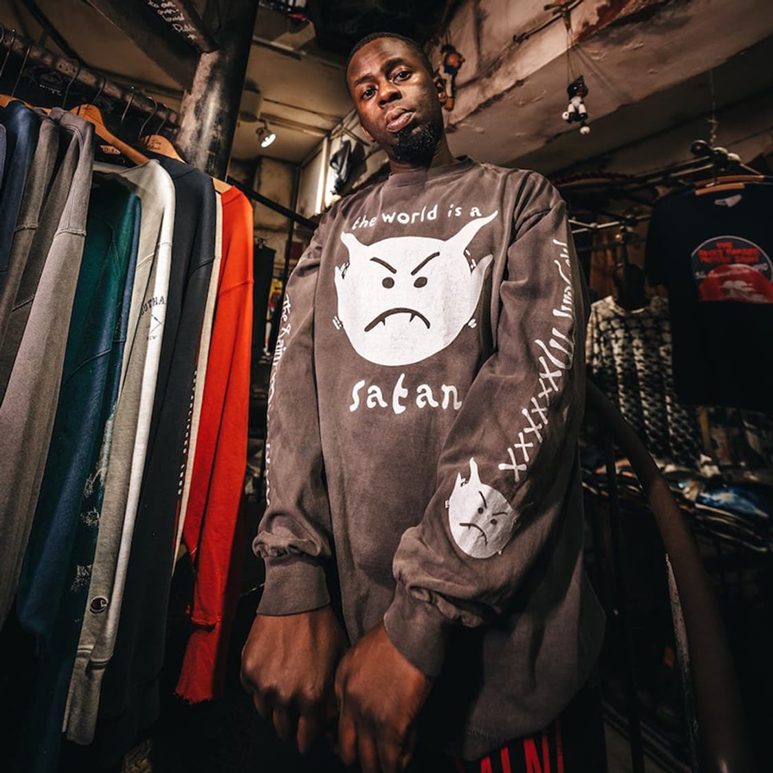 [XL] 세인트미카엘 사탄 롱슬리브 블랙 새제품 상품이미지6