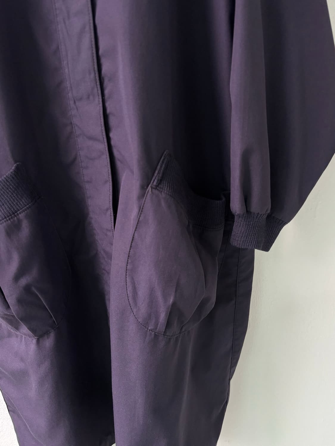 이세이미야케 하이넥 낙하산 코트 상품이미지7