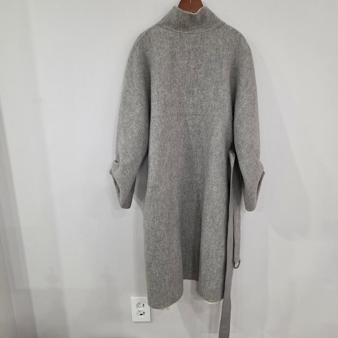 한섬 타임 핸드메이드 회색 롱 코트 FREE 상품이미지6