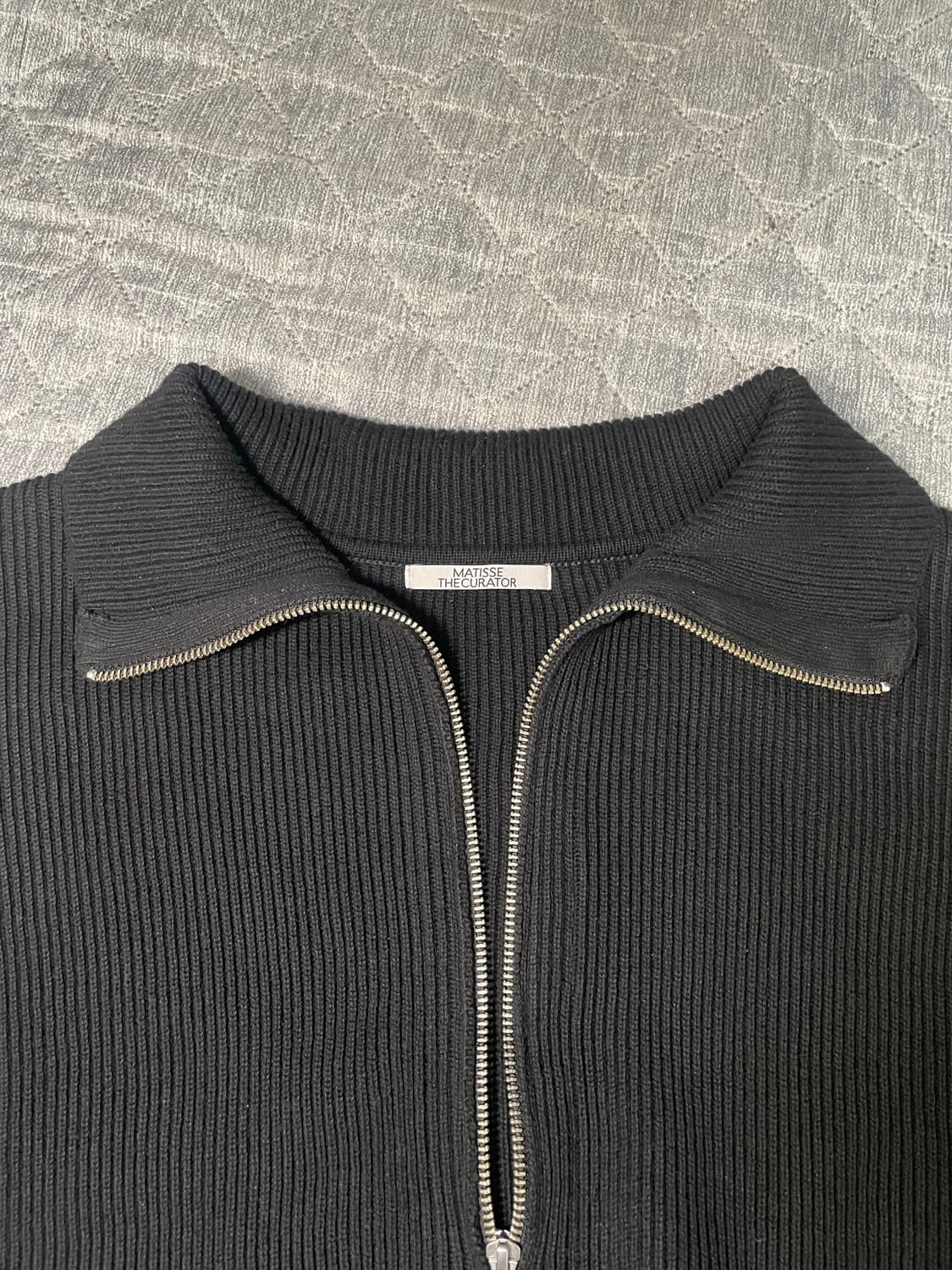 마티스 더 큐레이터 풀집업 니트 블랙 상품이미지1