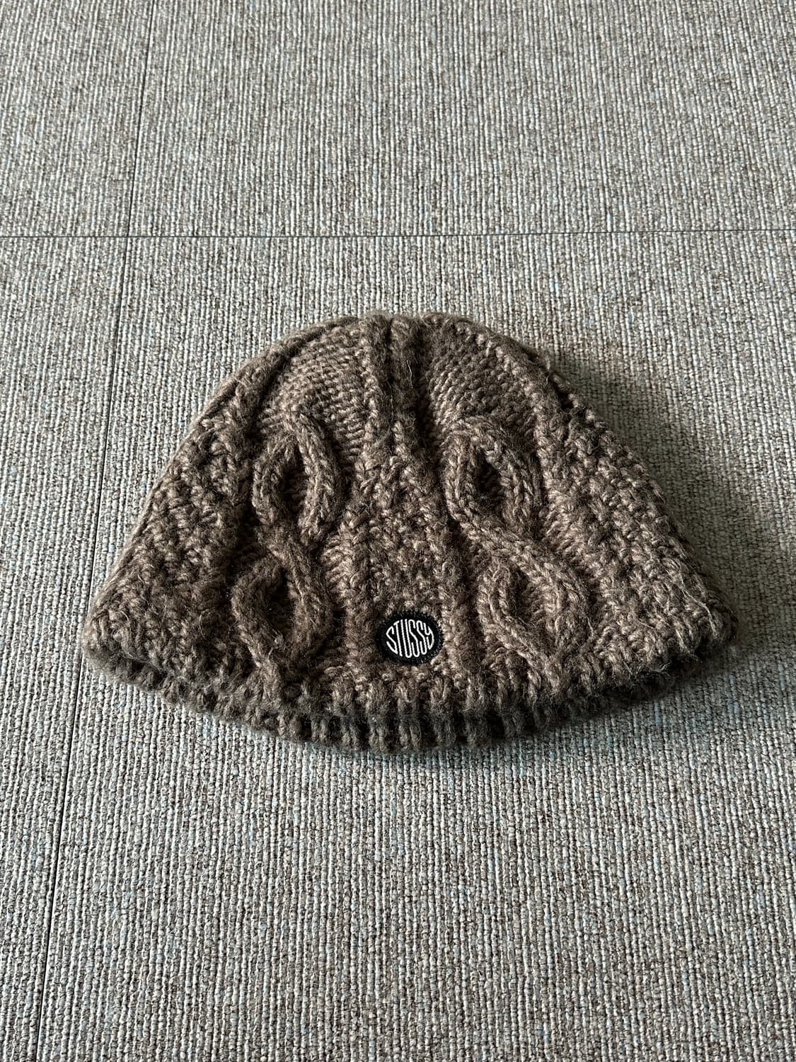 스투시 스컬캡 케이블 니트 비니 브라운 상품이미지1