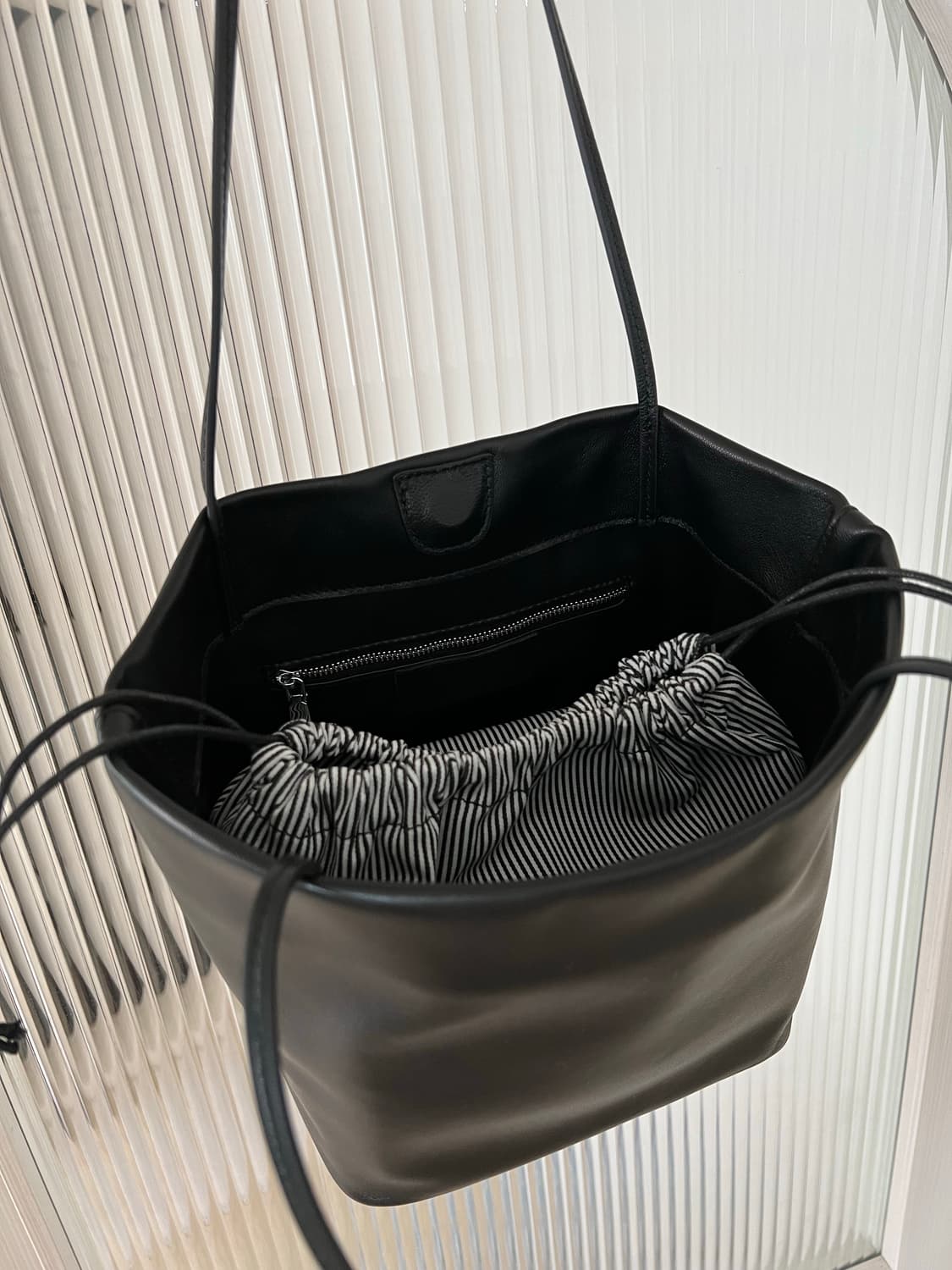 최상급 양가죽 숄더백 상품이미지4