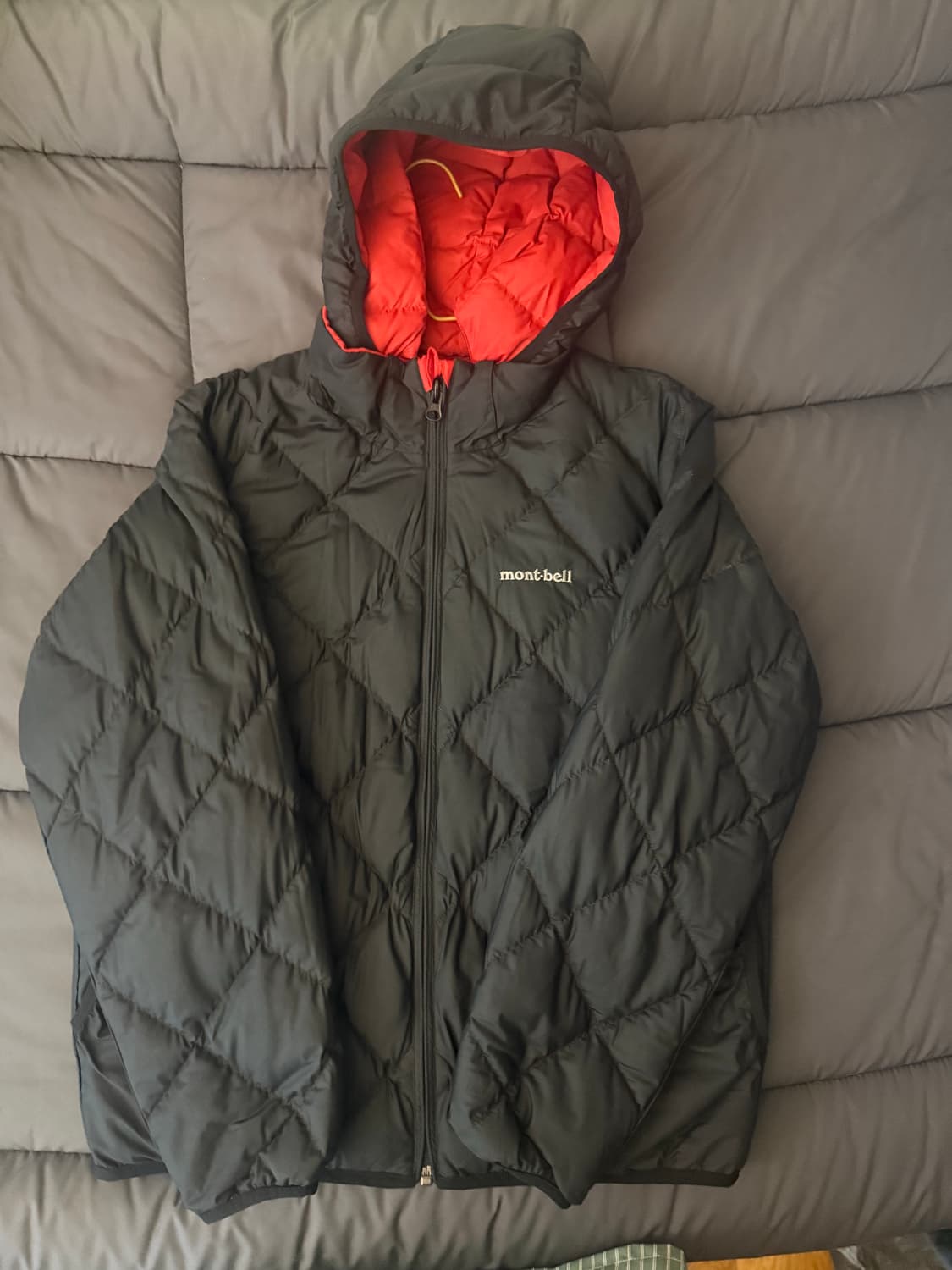 몽벨 경랑 패딩 리버시블 다운 파카 레드 브릭 블랙 상품이미지2