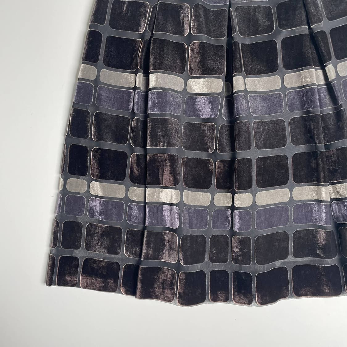 Rudy queen 벨벳 시스루 스커트 상품이미지4