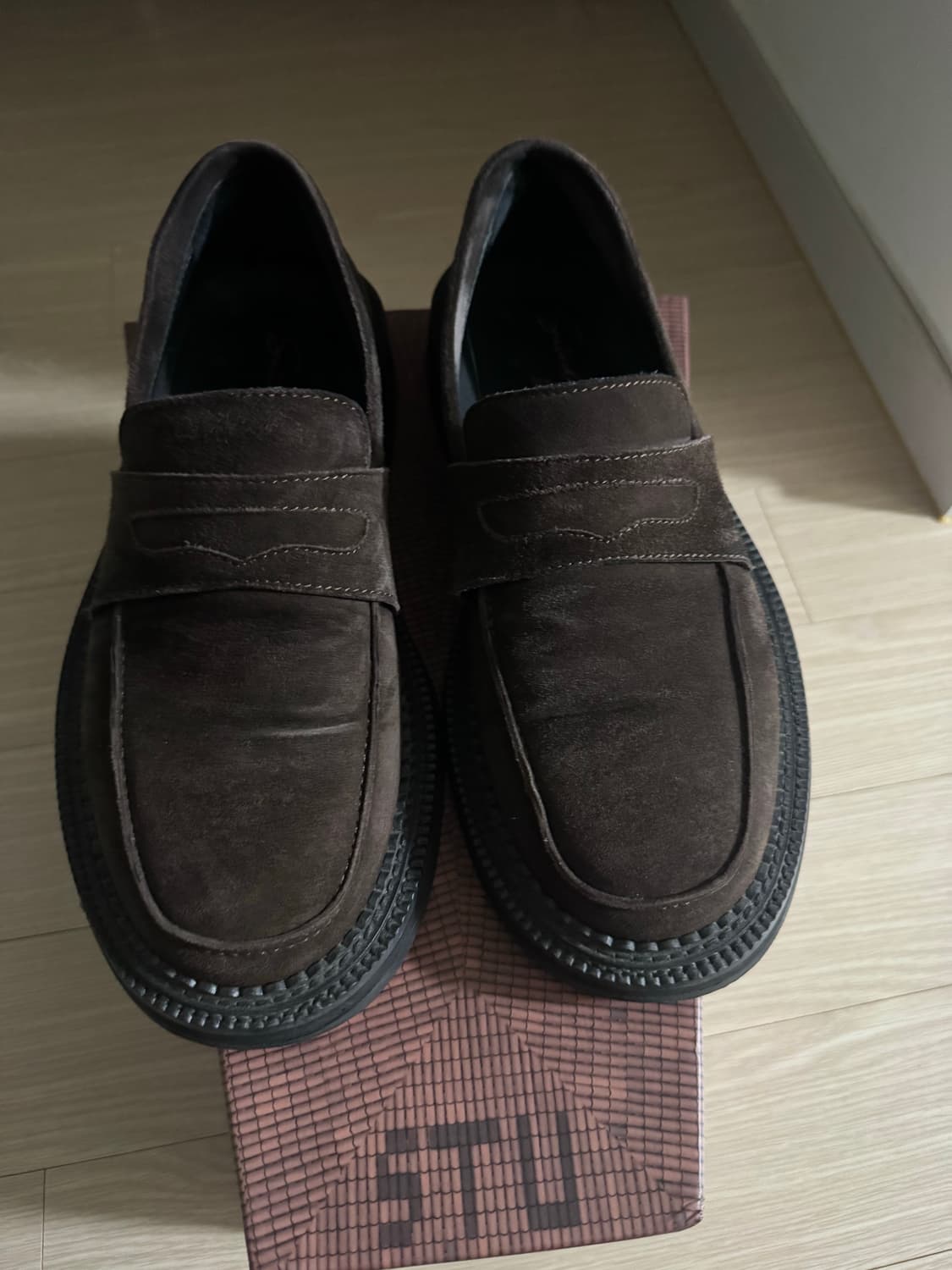 (41) STU Suede Peny Loafers Brown 로퍼 상품이미지1