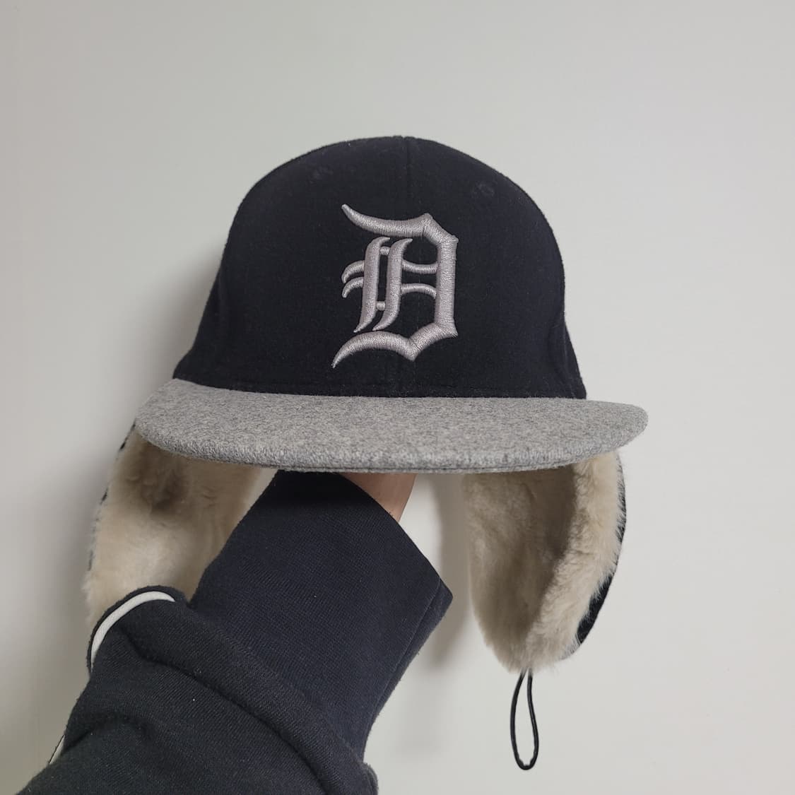 (F) MLB 엠엘비 귀달이 모자 블랙 방한캡 군밤모자 상품이미지2