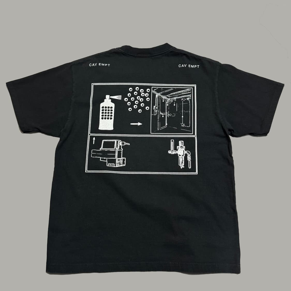 카브엠트(CAVEMPT) 22s 블랙 양면 나염 프린팅 코튼 크루넥 반팔 상품이미지9