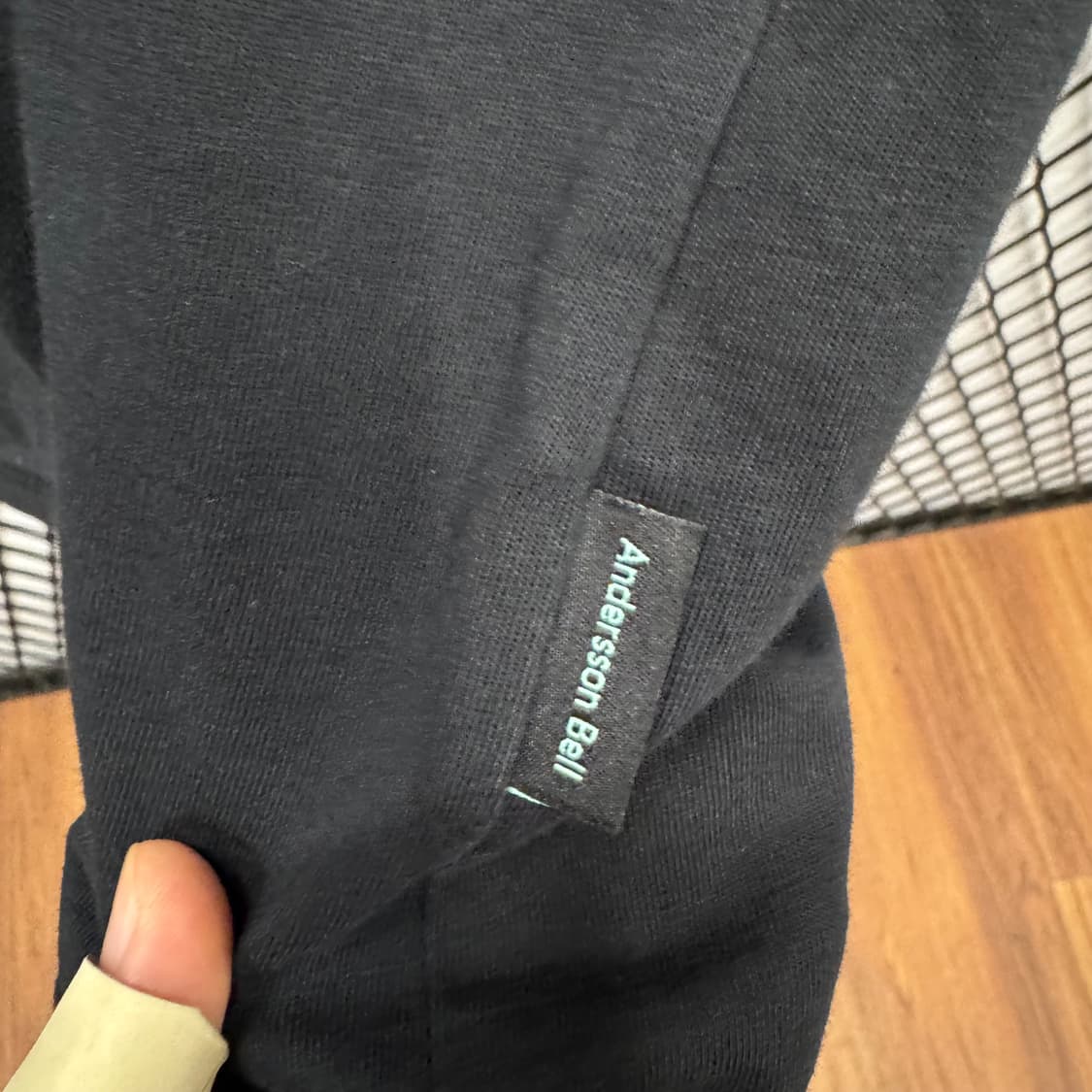 20S/S 앤더슨 벨 롱 슬리브 후면 빅 프린팅 디테일 블랙 상품이미지7