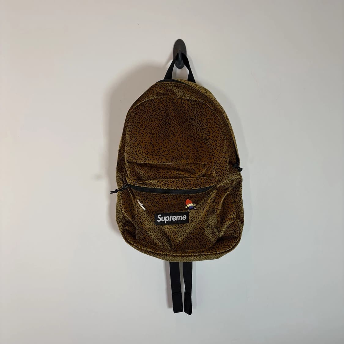 17FW 슈프림 레오파드 후리스 백팩 옐로우 상품이미지1