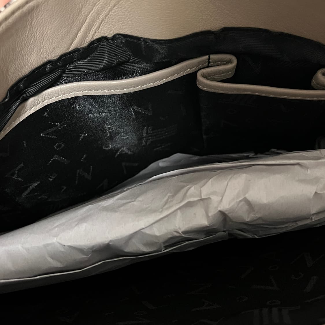 랑방 파이톤 뱀가죽 숄더백 상품이미지4