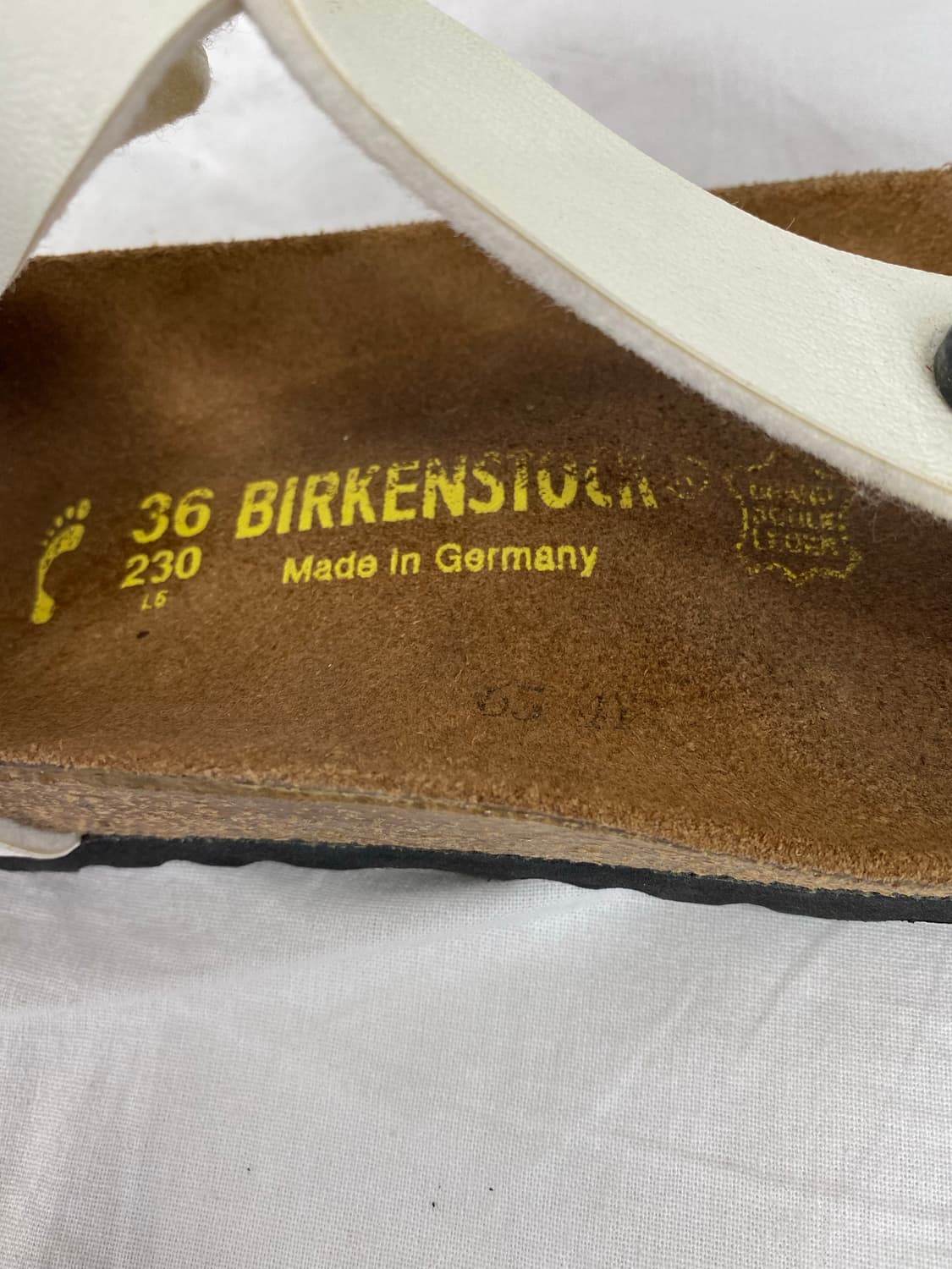 버켄스탁 카이로 화이트 샌들 230 <14> 상품이미지6