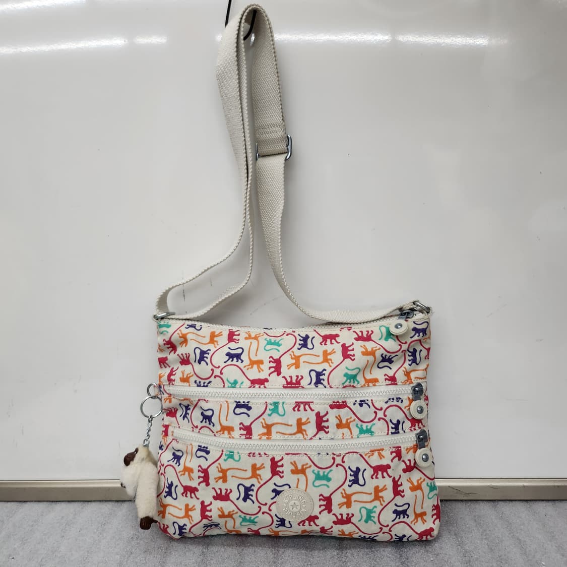 거의 미사용 키플링 정품 크로스백 32x25 상품이미지1