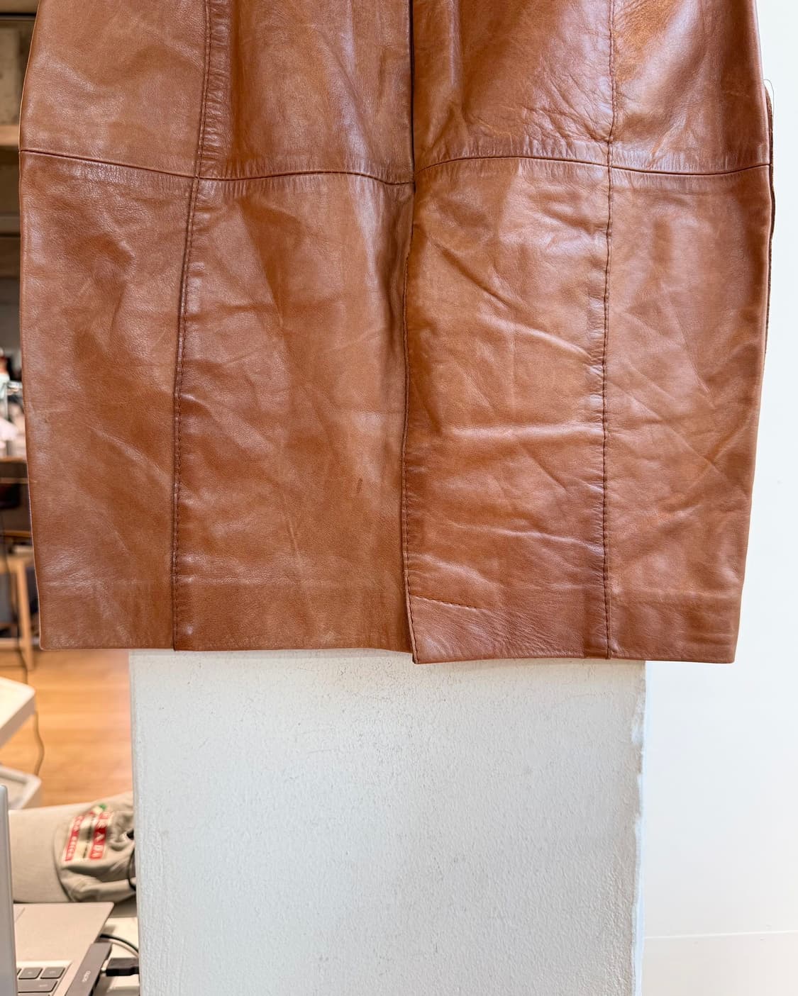 잔프랑코 페레 브라운 레더 미니스커트  상품이미지7