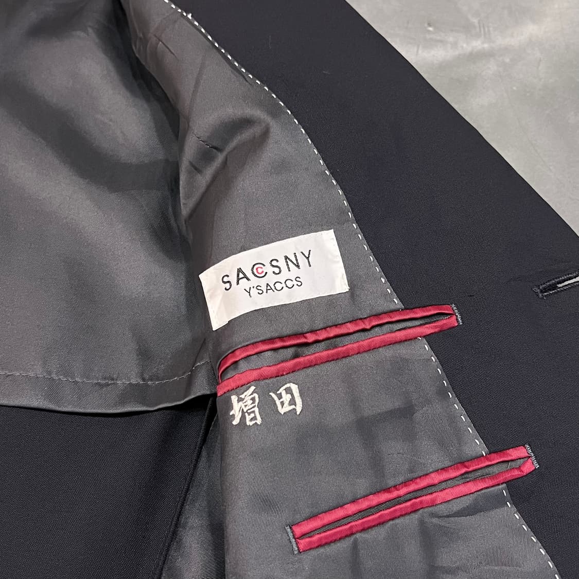  요지야마모토 3버튼 울 블레이저 y16169 상품이미지6