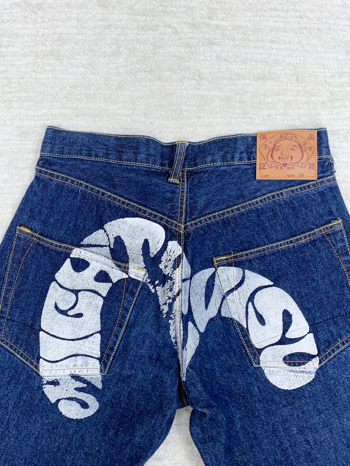 EVISU Mid-Blue Bermuda Shorts 상품이미지2