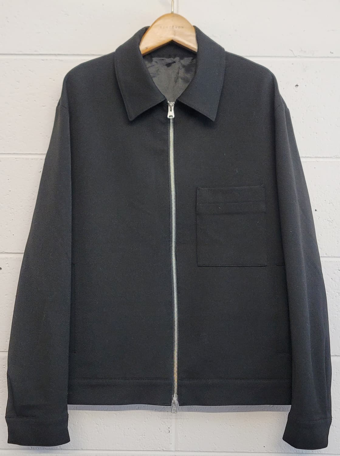 [105.XL] 무신사스탠다드 투웨이지퍼 릴렉스드 포켓 미니멀자켓 판매 상품이미지1