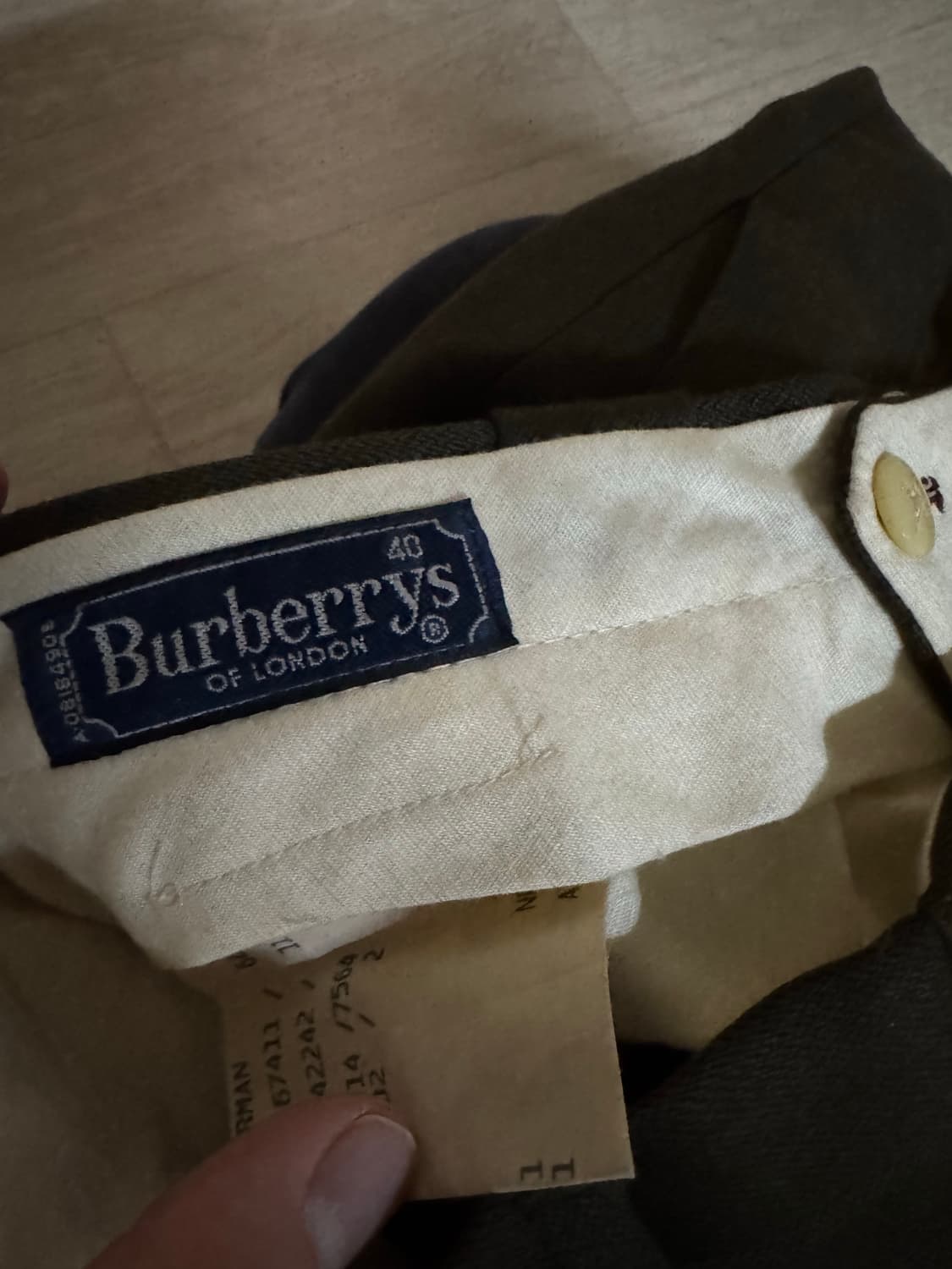 버버리 긴바지 택있는 새상품 상품이미지3