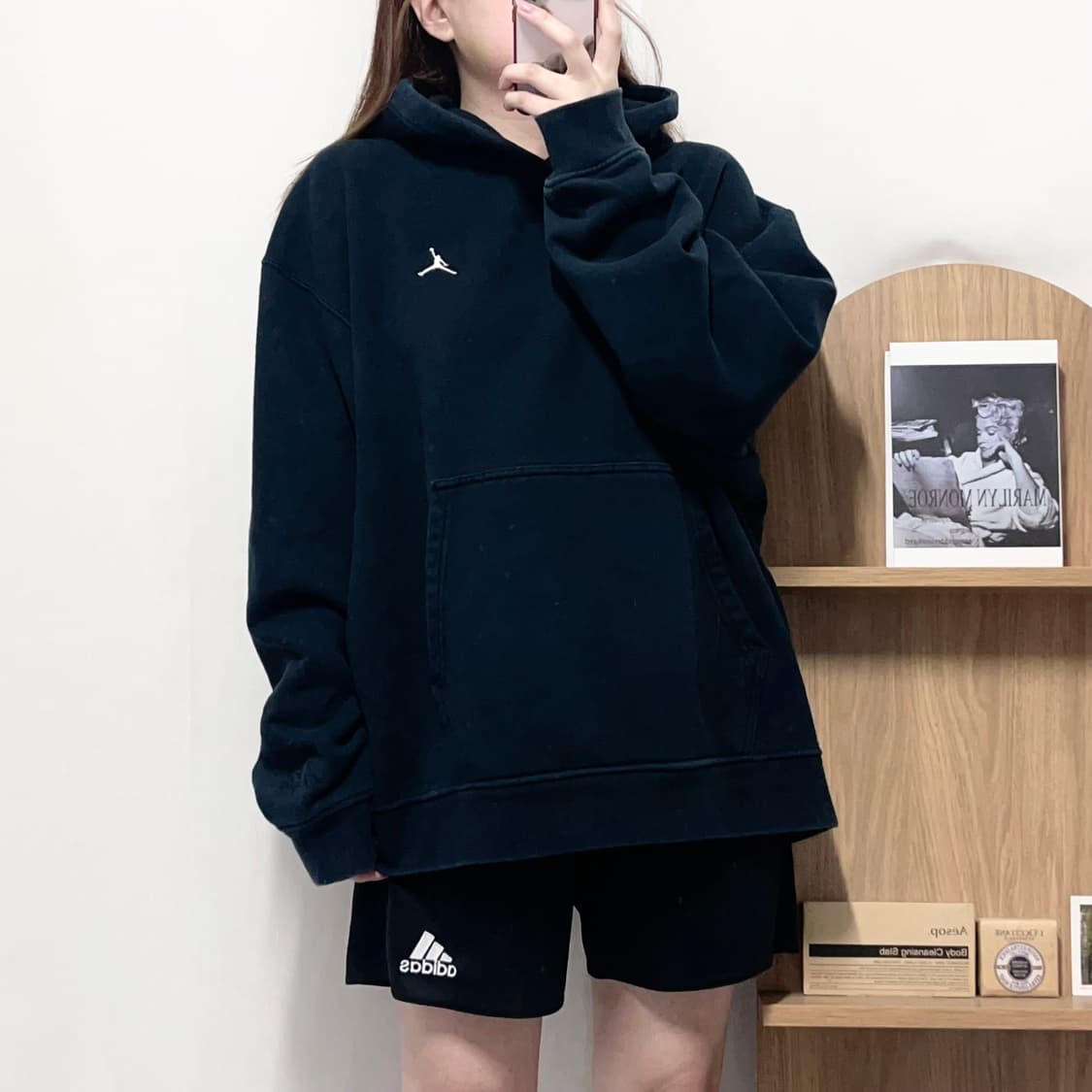 [정품] 조던 블랙 패치로고 기모 후드티 [ 4XL ] 상품이미지2