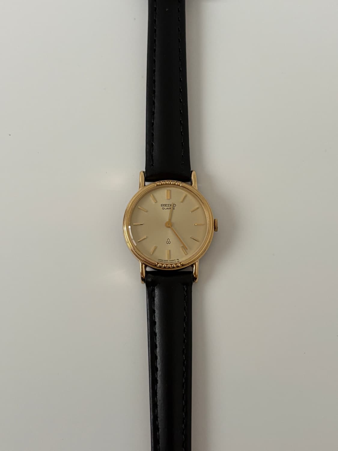 80s sunburst dial gold ladies quartz 상품이미지3