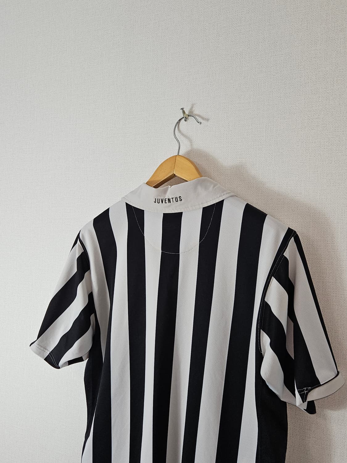 2006 나이키 유벤투스 오리지널 정품 유니폼 져지 노마킹 빈티지  L 상품이미지2