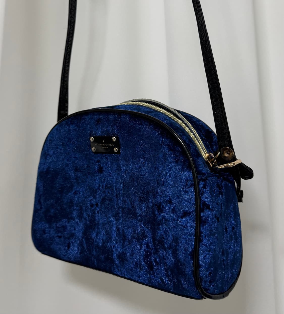 폴스부띠끄 벨벳 크로스백 상품이미지3