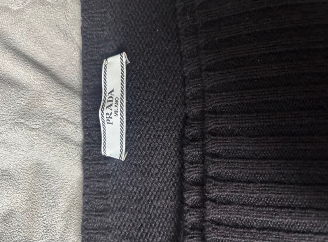 프라다 캐시미어 100 니트 상품이미지4