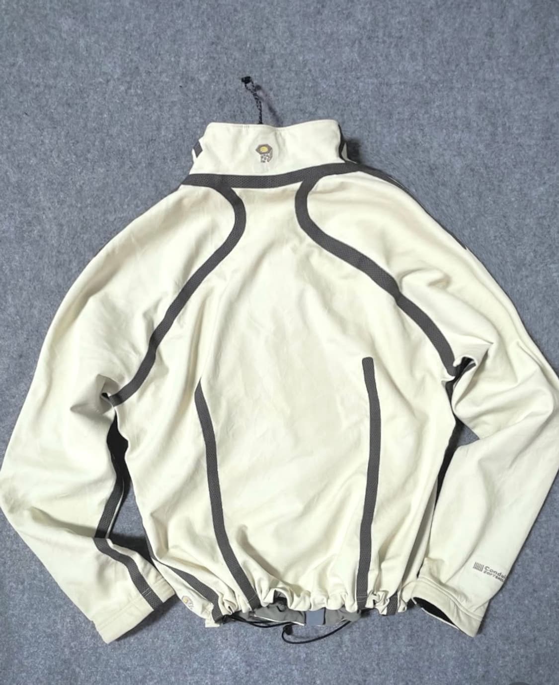 2000’s Mountain hardwear conduit jacket 상품이미지4