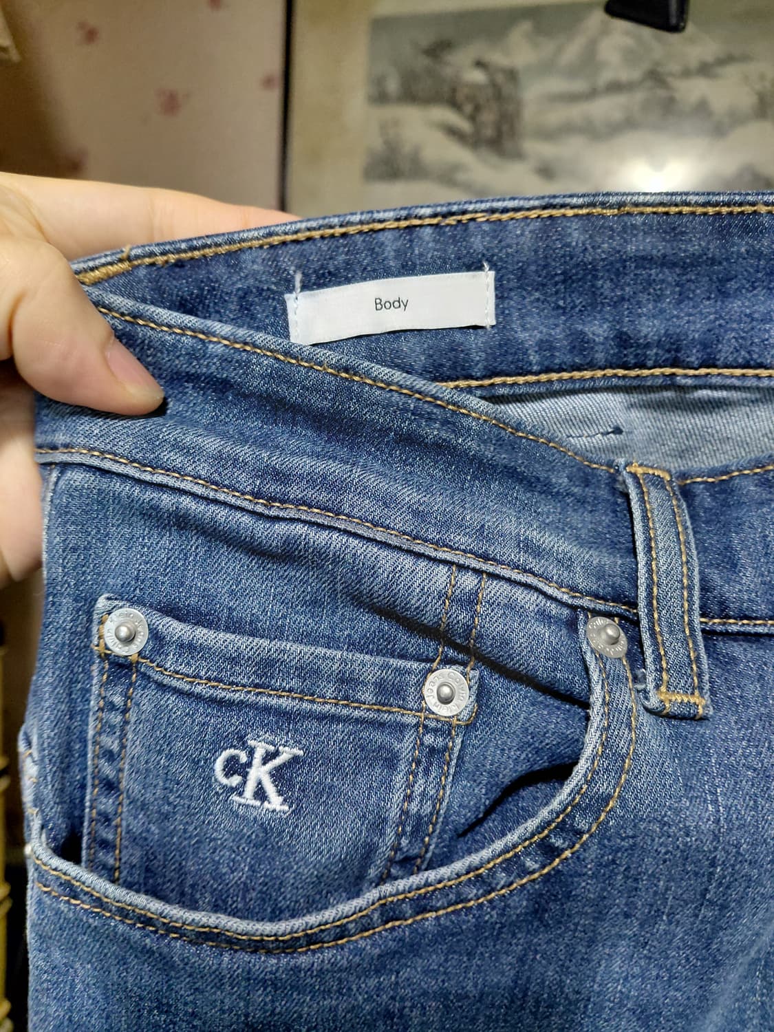 [켈빈클라인]바디핏 미드블루 데님 청바지 32사이즈 상품이미지4