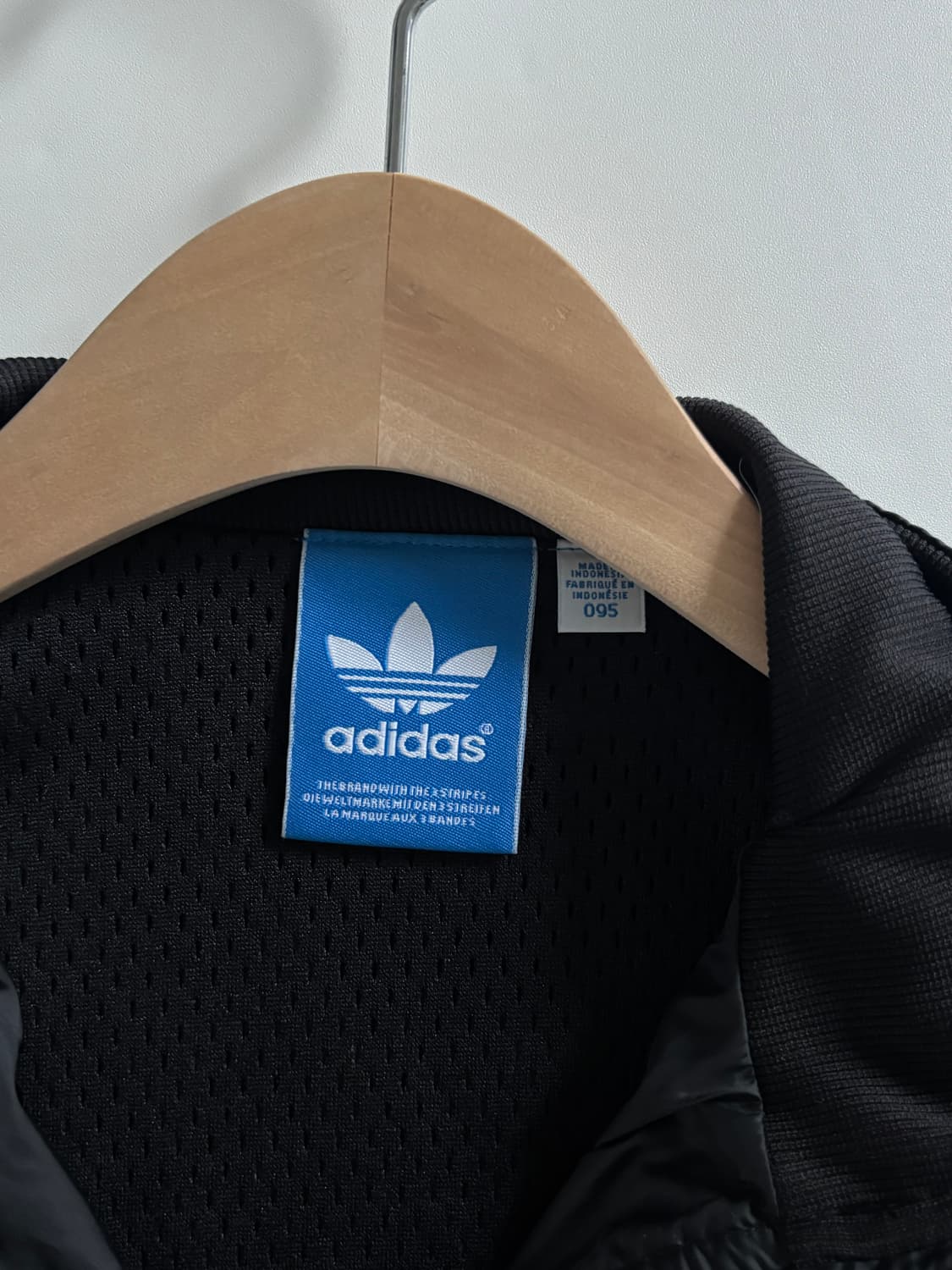 Adidas 아디다스 독일 블랙/골드로고 바람막이 자켓 상품이미지5