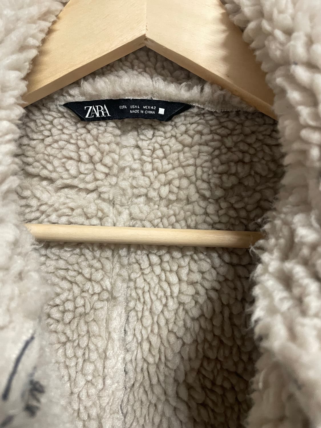 자라 ZARA 무스탕 자켓 그레이 (100-105 L) 상품이미지2