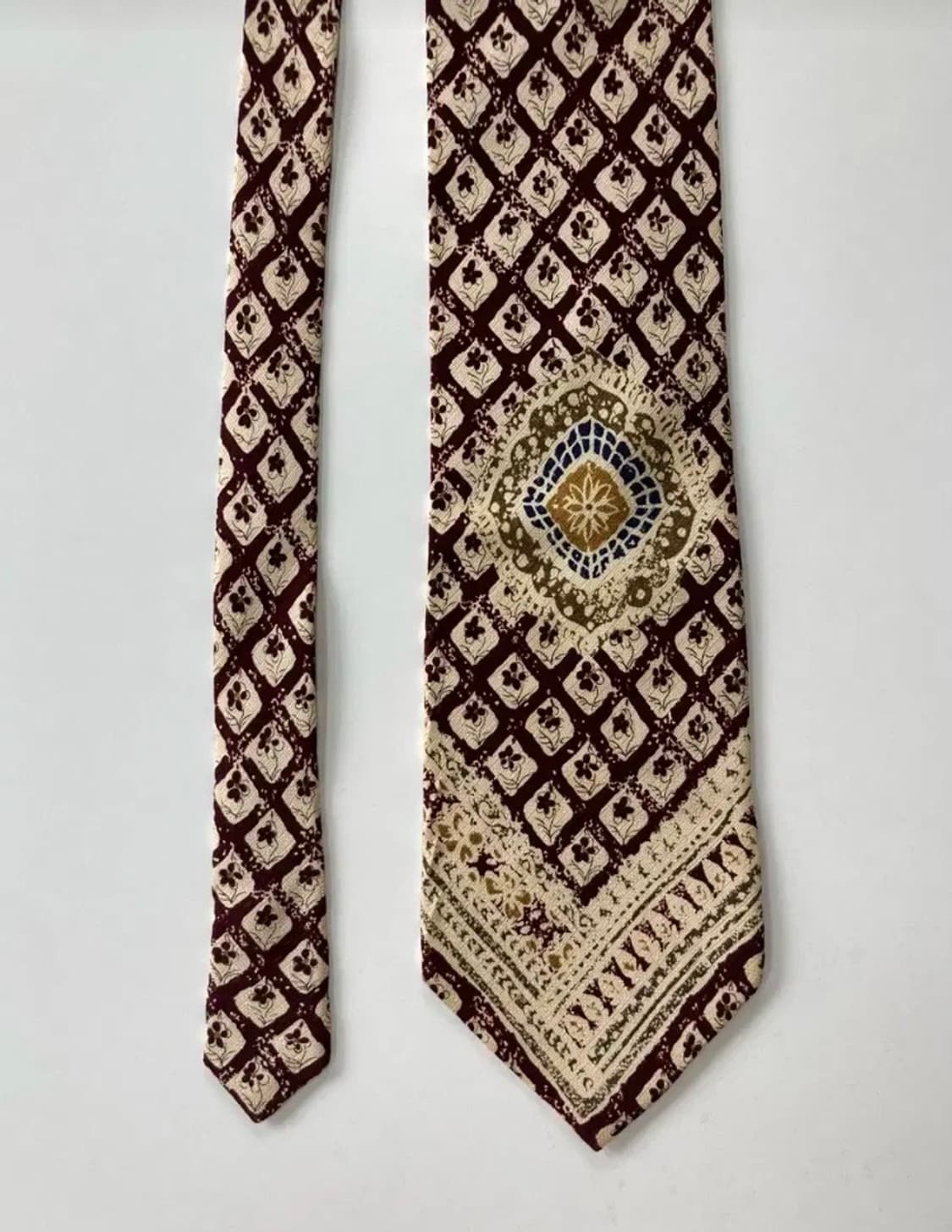 아쿠아스큐텀 넥타이 상품이미지1