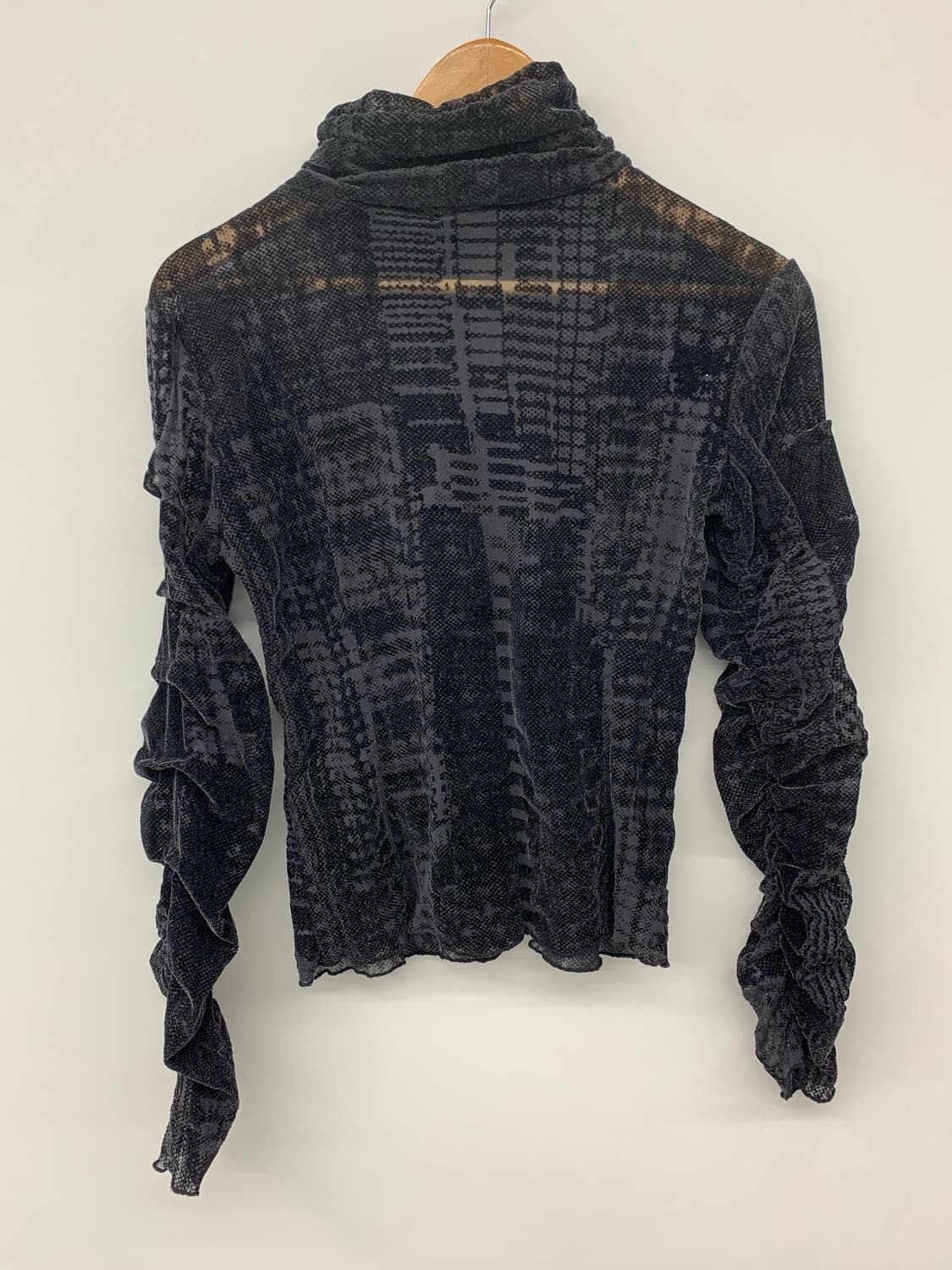 Tricot chic 벨벳 시스루 셔링 탑(made in italy) 상품이미지3