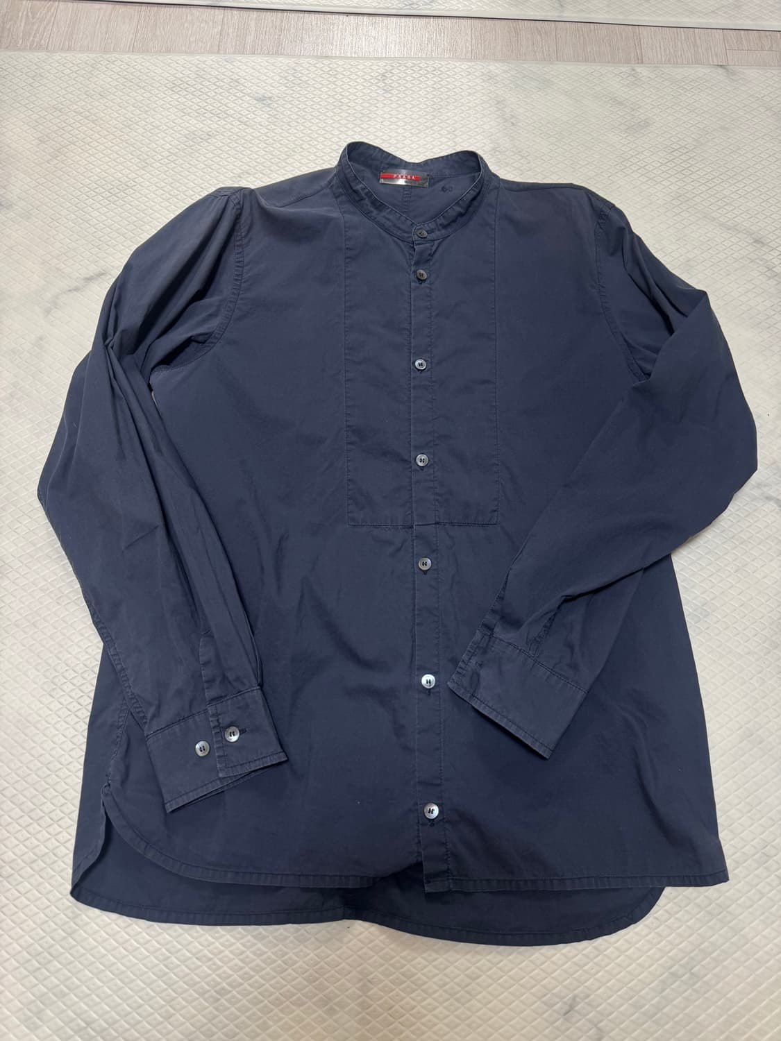 프라다 빈티지 네이비 셔츠 남방 팝니다 상품이미지1