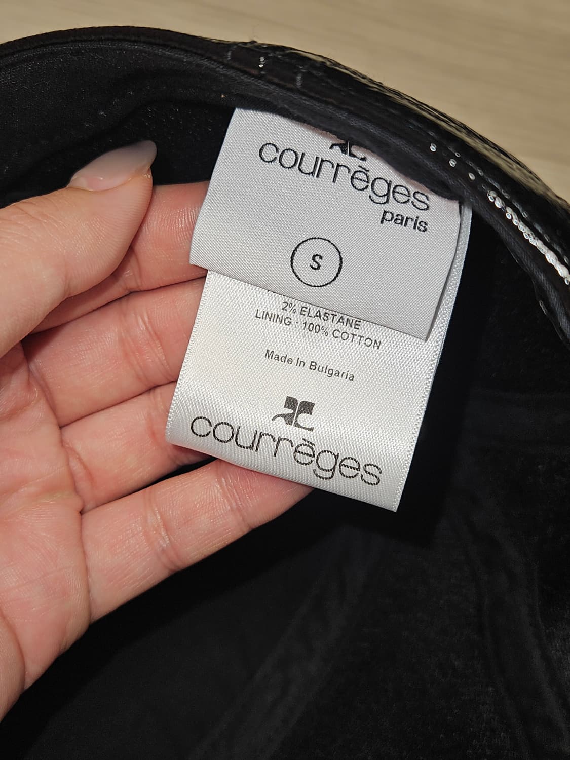 꾸레쥬 정품 로고 비닐 블랙 볼캡 S 상품이미지2